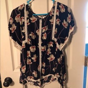 Entro floral top size S